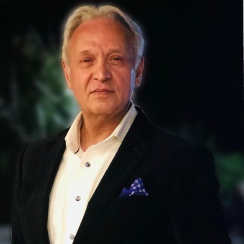 Mike Manesh