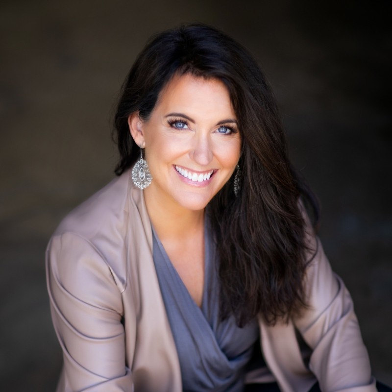 Dayna Chmelka