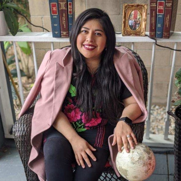 Naomi Cruz
