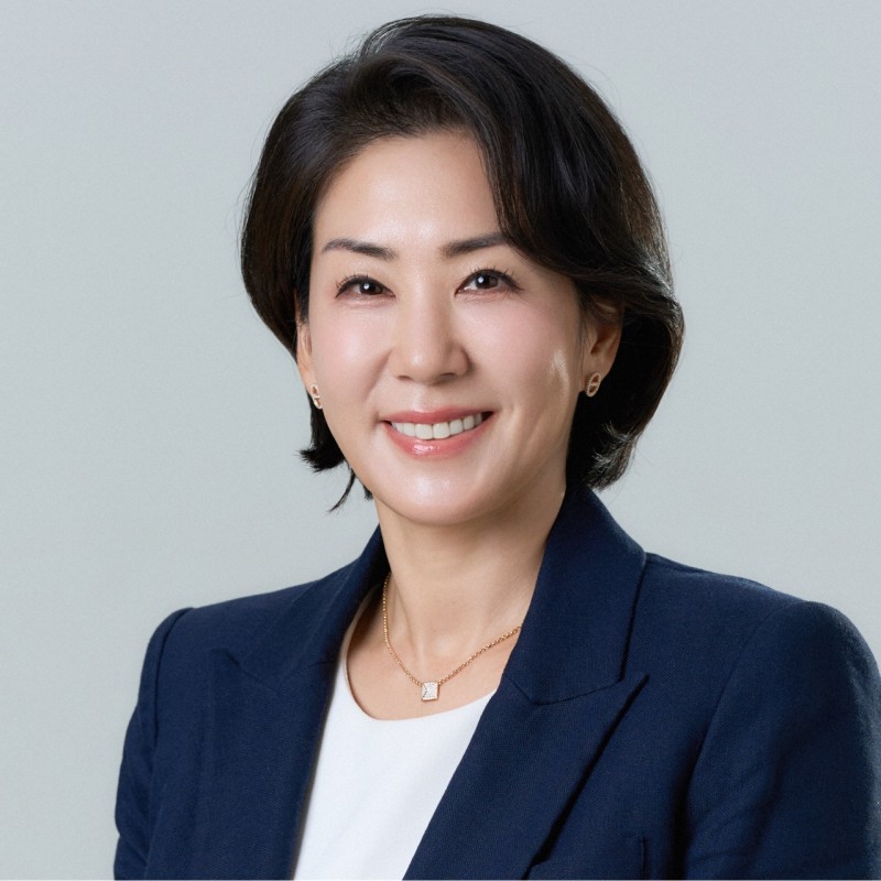 Jinna Kang