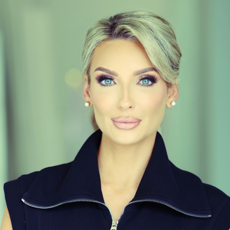 Jennifer Cluverius