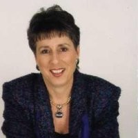 Edna Straus