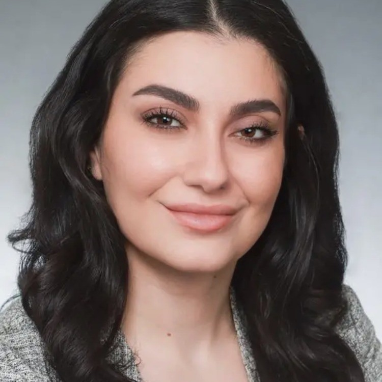Lisa Torossian